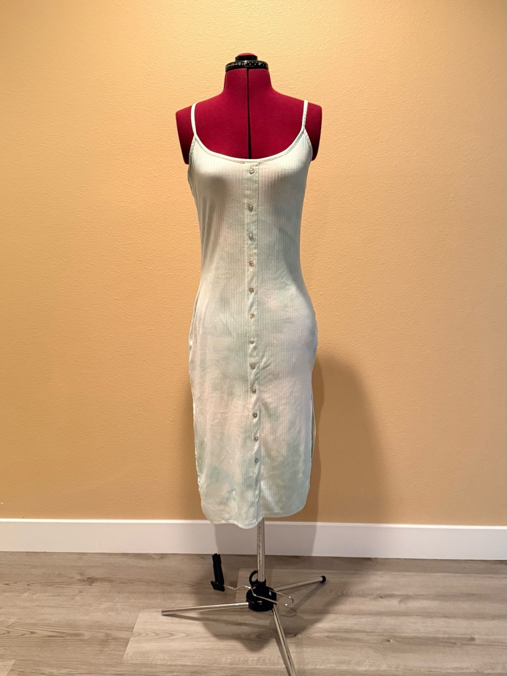 Derek Heart Cream Ribbed Button-Front Slip Dress